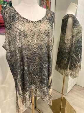 Brittany Black Sheer Sleeveless Tunic in Black and Cream Floral Print